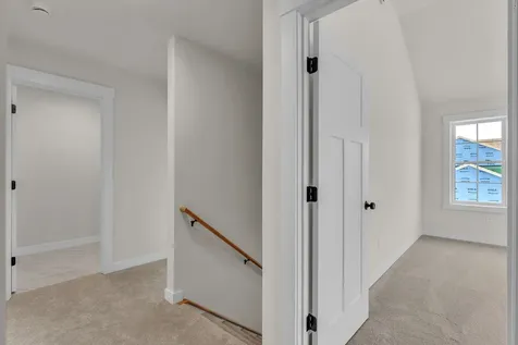 396 Commodore Drive Vergennes VT 05491