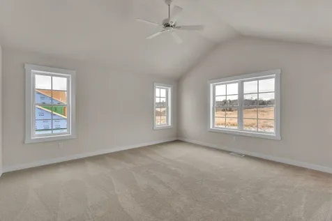 396 Commodore Drive Vergennes VT 05491