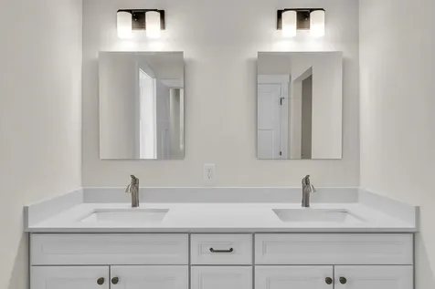 396 Commodore Drive Vergennes VT 05491