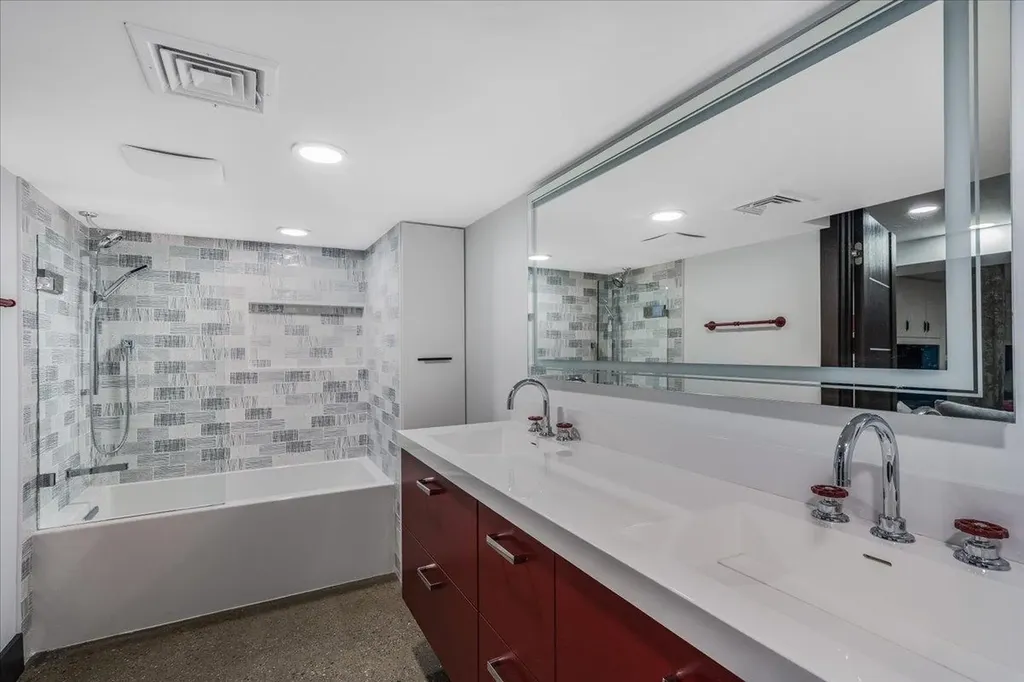 398 Scofield Mountain Road Winchester NH 03470