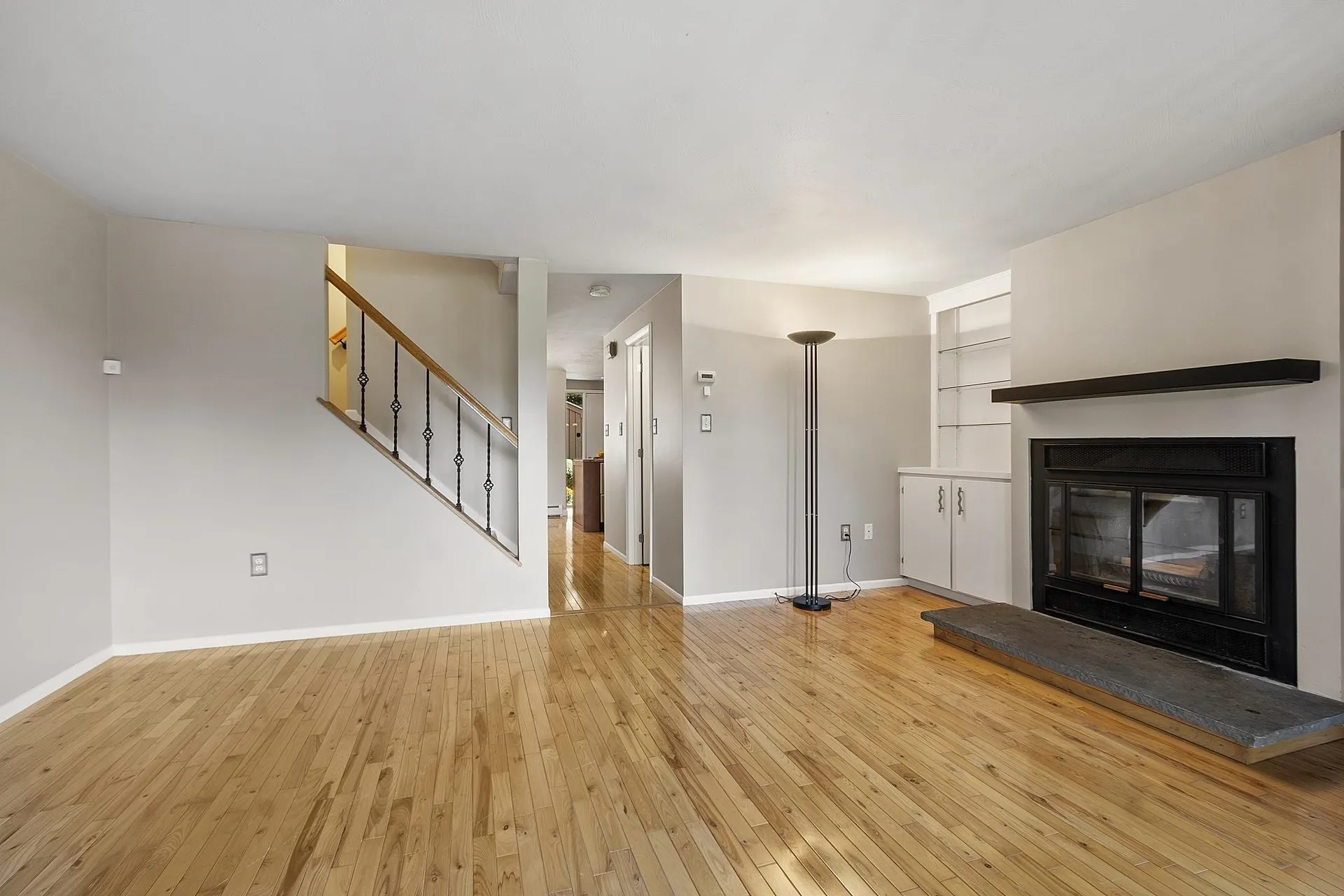 12 Spring Cove Road Nashua NH 03062