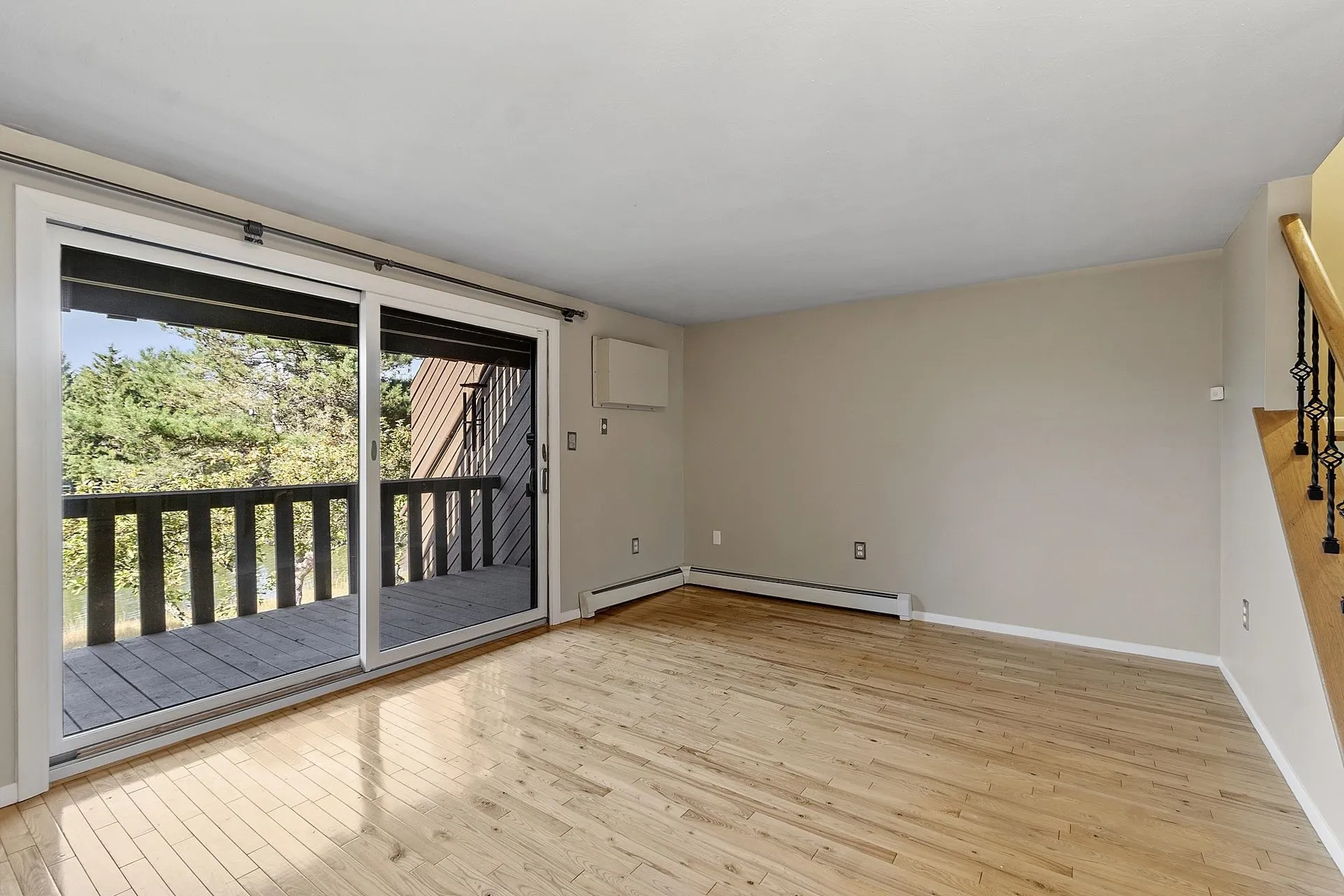 12 Spring Cove Road Nashua NH 03062