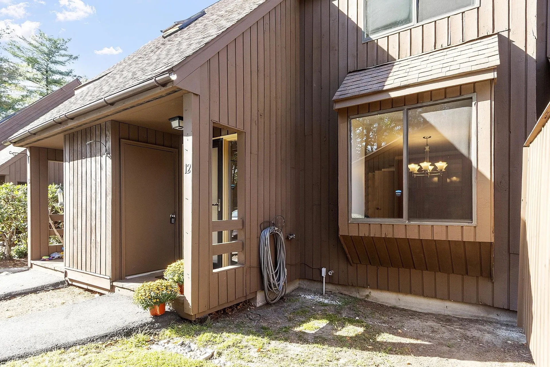 12 Spring Cove Road Nashua NH 03062