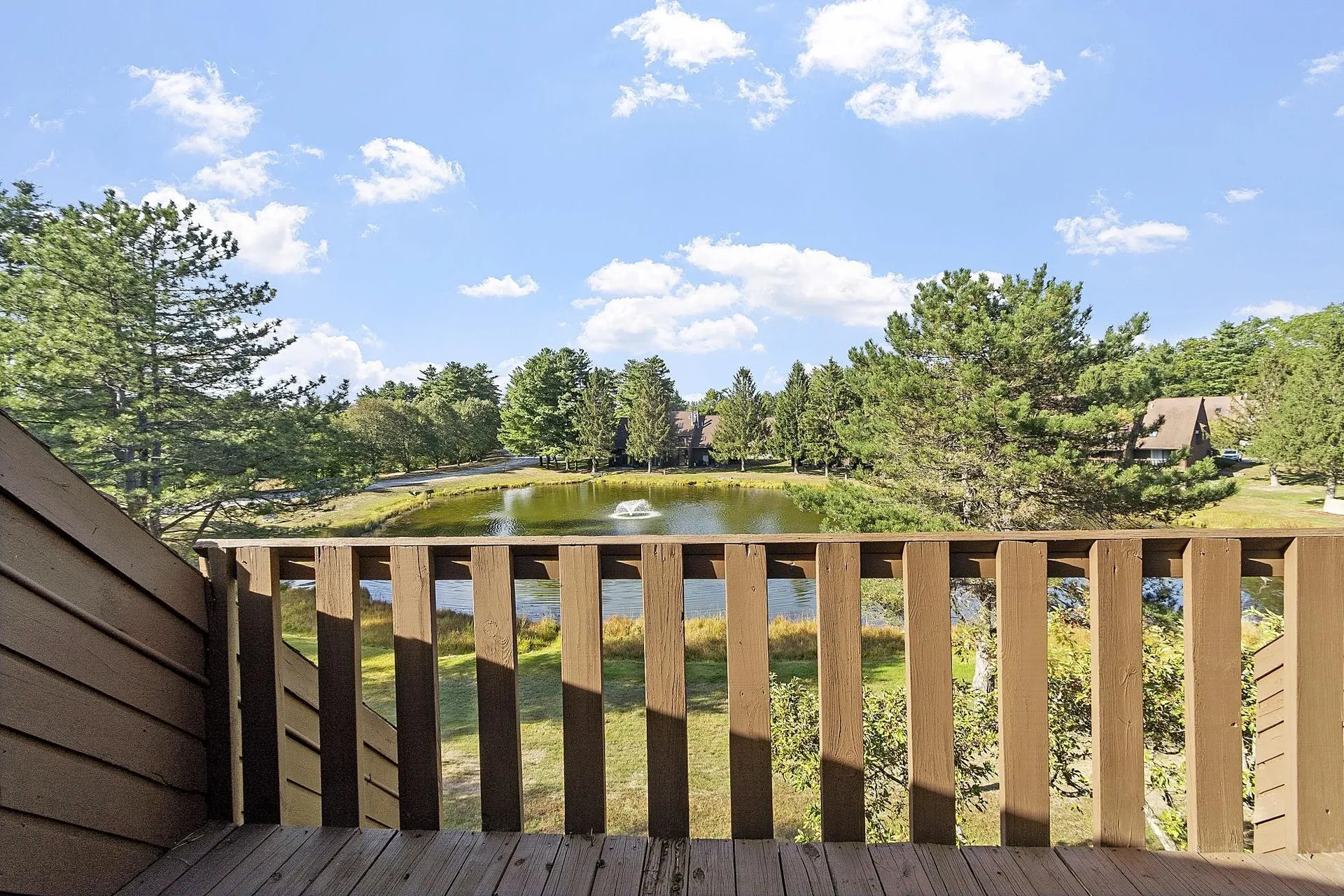 12 Spring Cove Road Nashua NH 03062