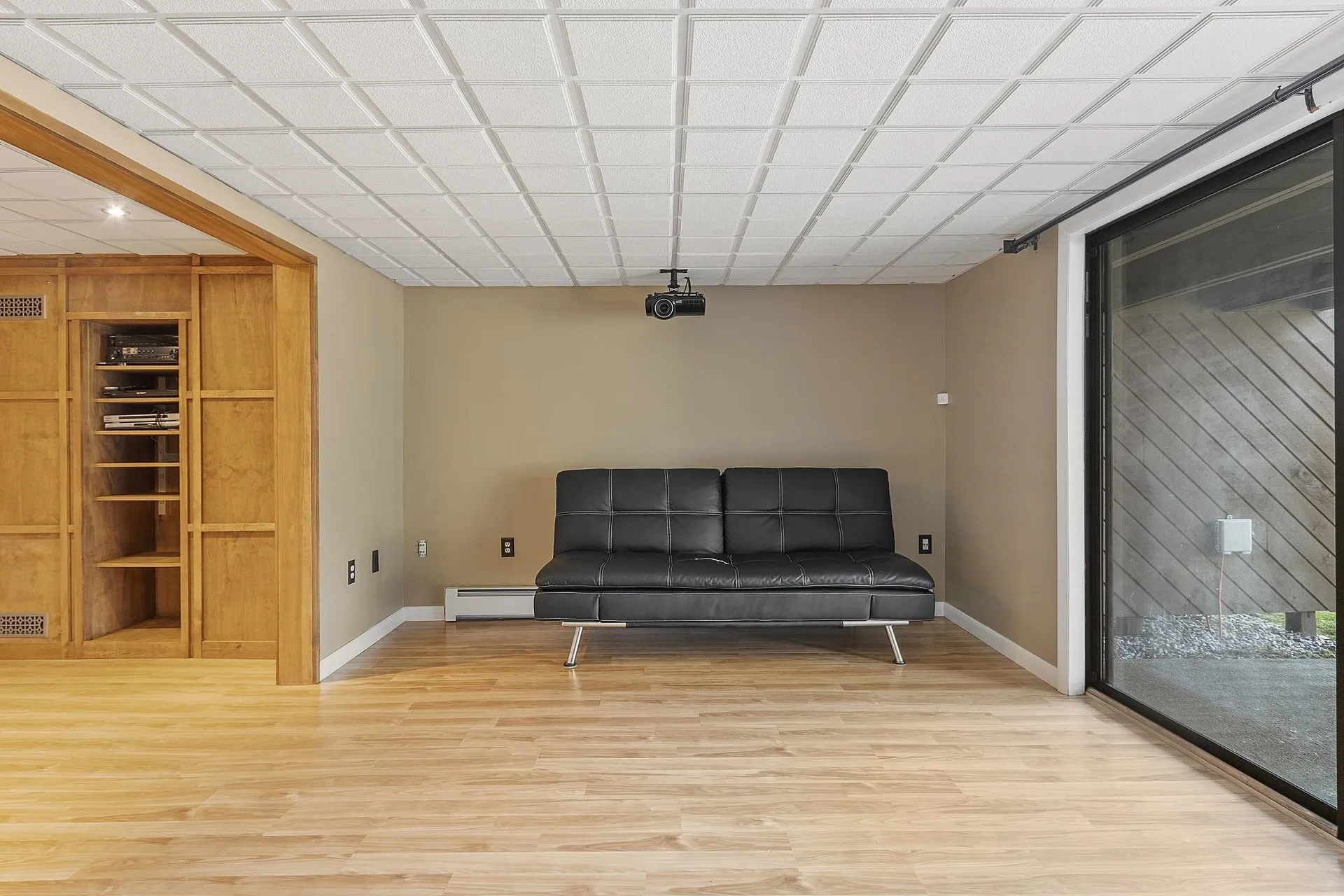 12 Spring Cove Road Nashua NH 03062