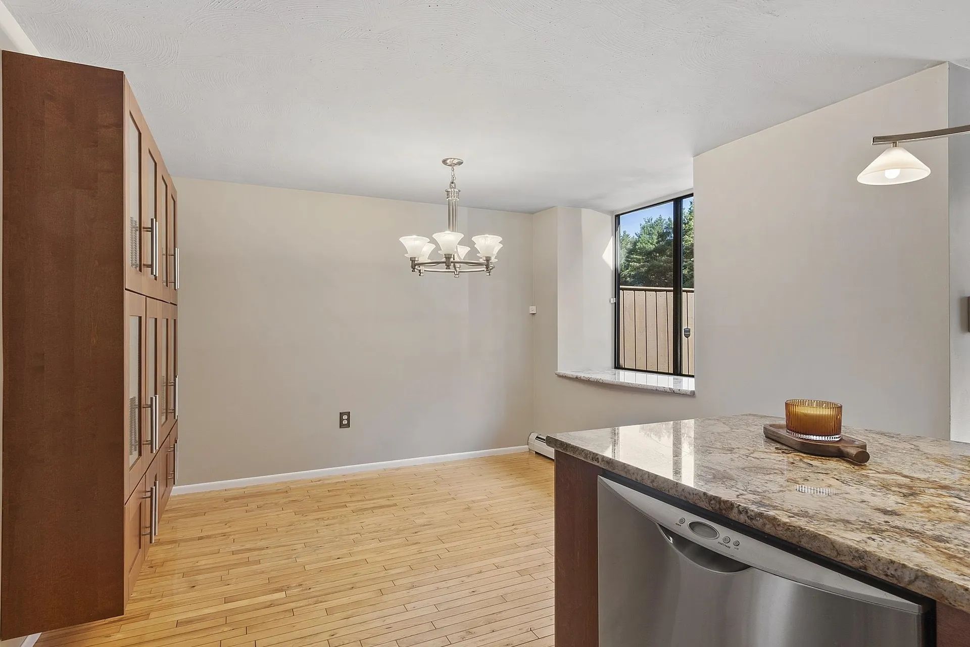 12 Spring Cove Road Nashua NH 03062