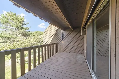 12 Spring Cove Road Nashua NH 03062