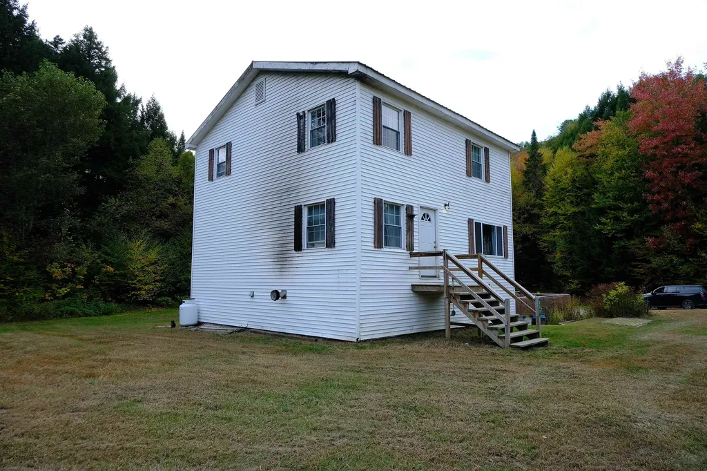 227 Davis Lane Lyndon VT 05851