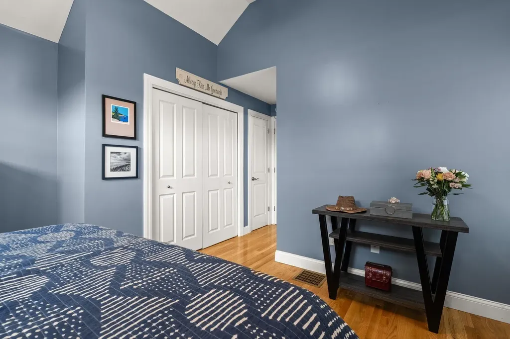 27 Hobson Avenue Hampton NH 03842