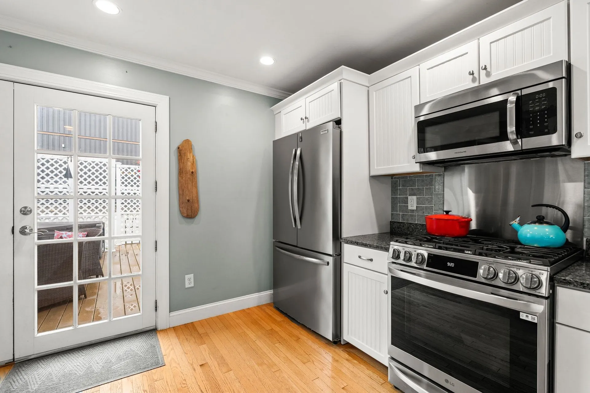 27 Hobson Avenue Hampton NH 03842