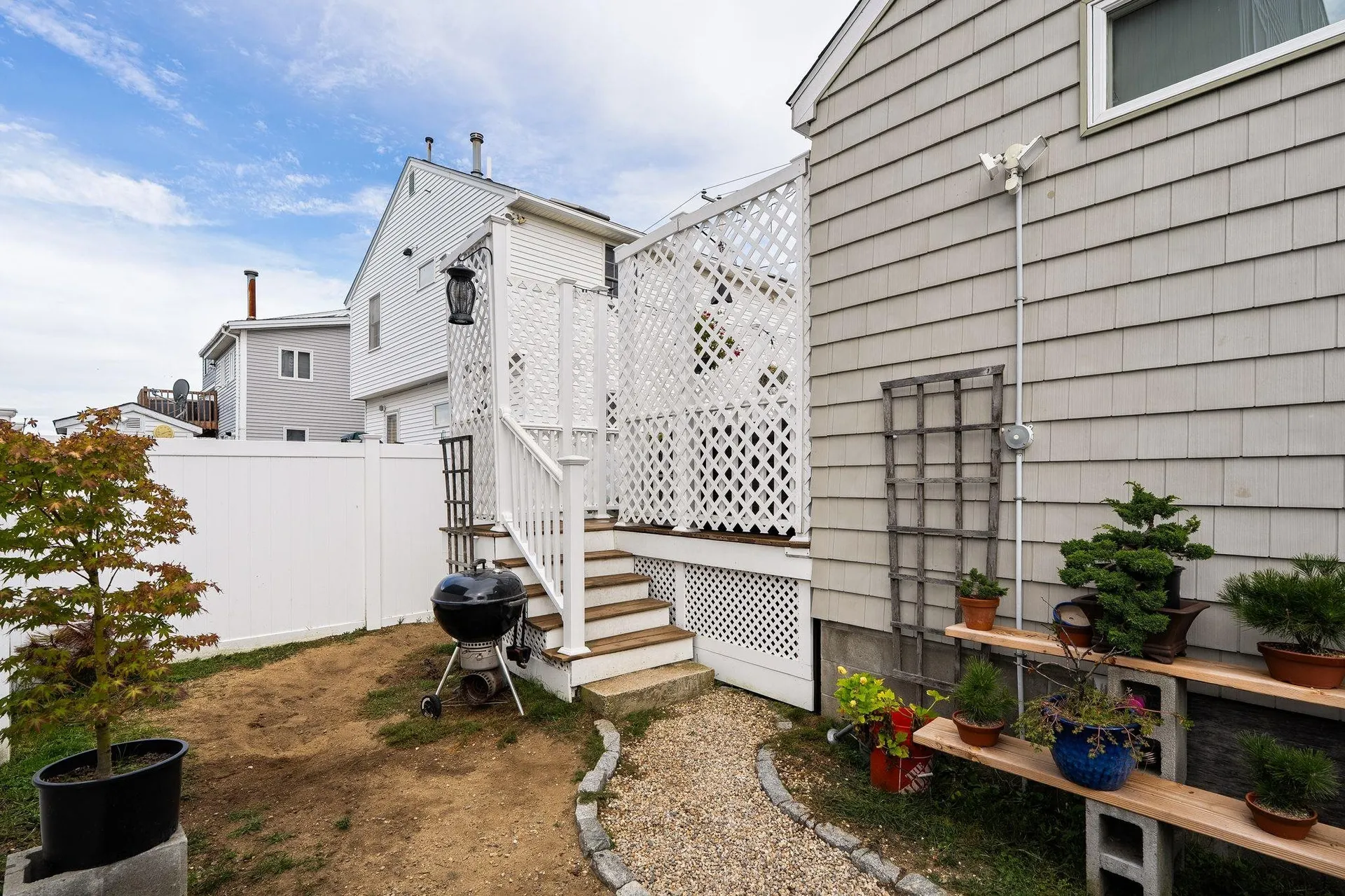 27 Hobson Avenue Hampton NH 03842