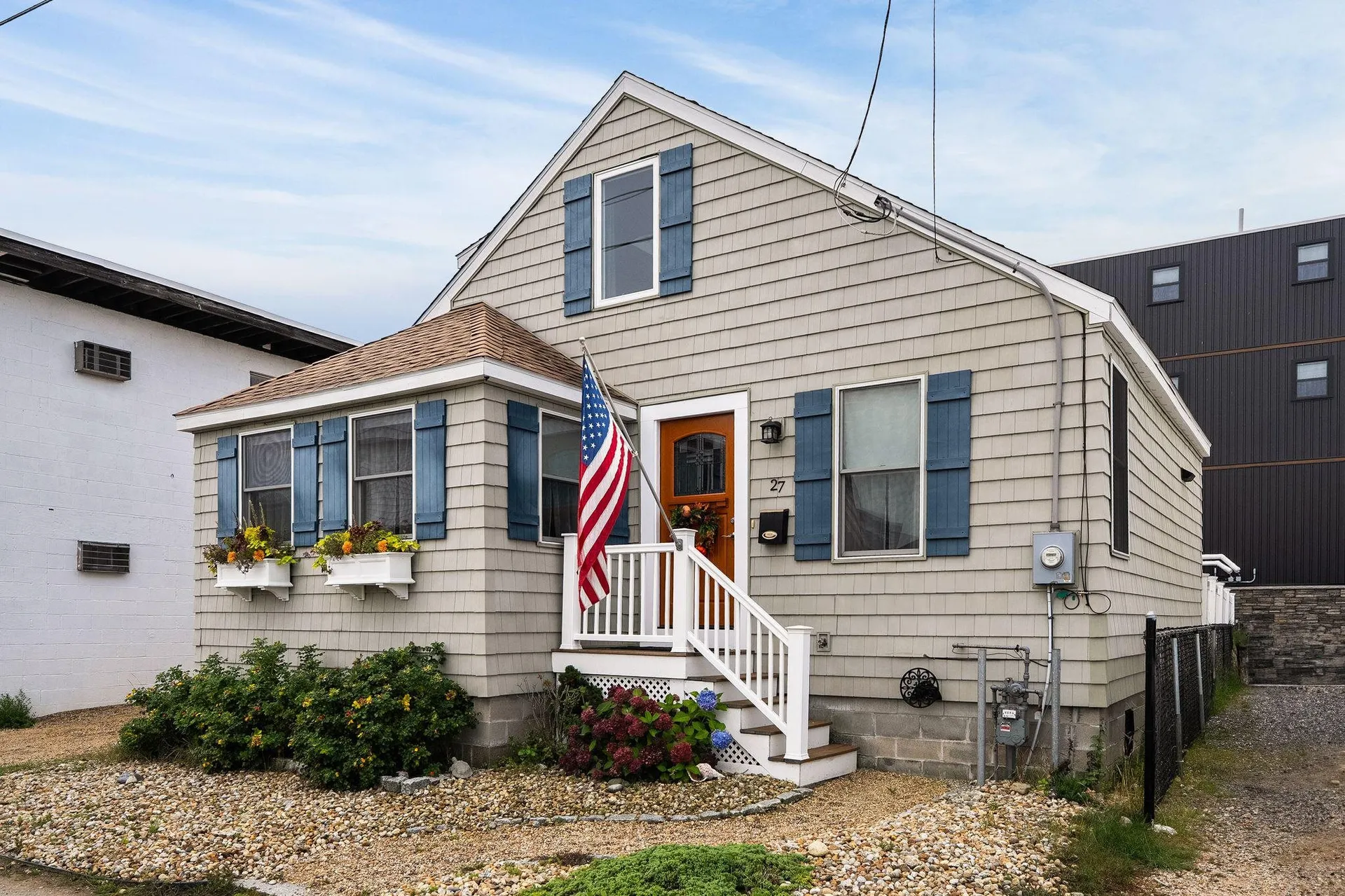 27 Hobson Avenue Hampton NH 03842