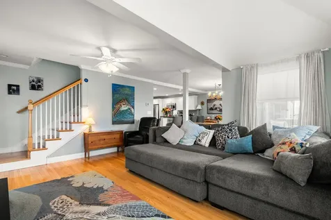 27 Hobson Avenue Hampton NH 03842