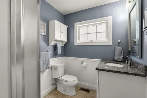 27 Hobson Avenue Hampton NH 03842