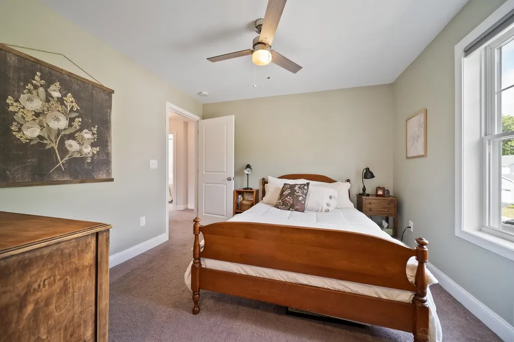 59 Constitution Way Rochester NH 03867