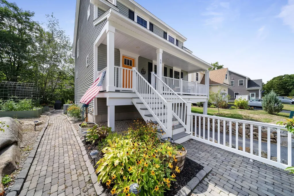 59 Constitution Way Rochester NH 03867