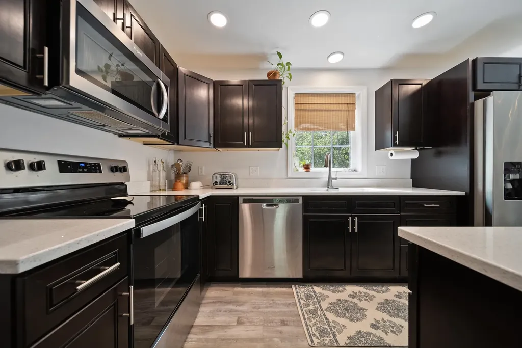 59 Constitution Way Rochester NH 03867