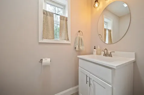 59 Constitution Way Rochester NH 03867