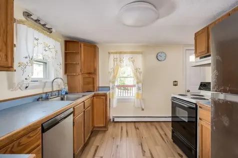 9 Elm Street Milton NH 03851