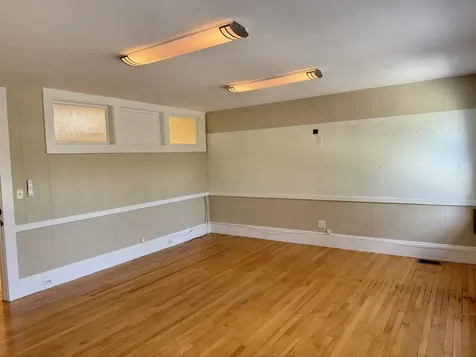 83 Amherst Street Manchester NH 03101