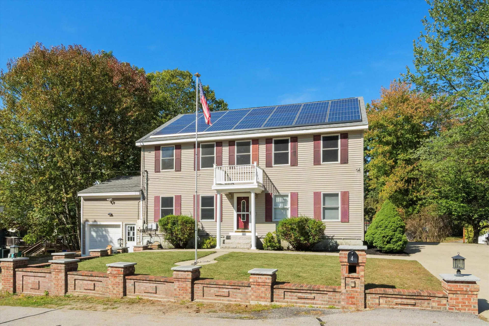 4 Nelson Street Nashua NH 03063