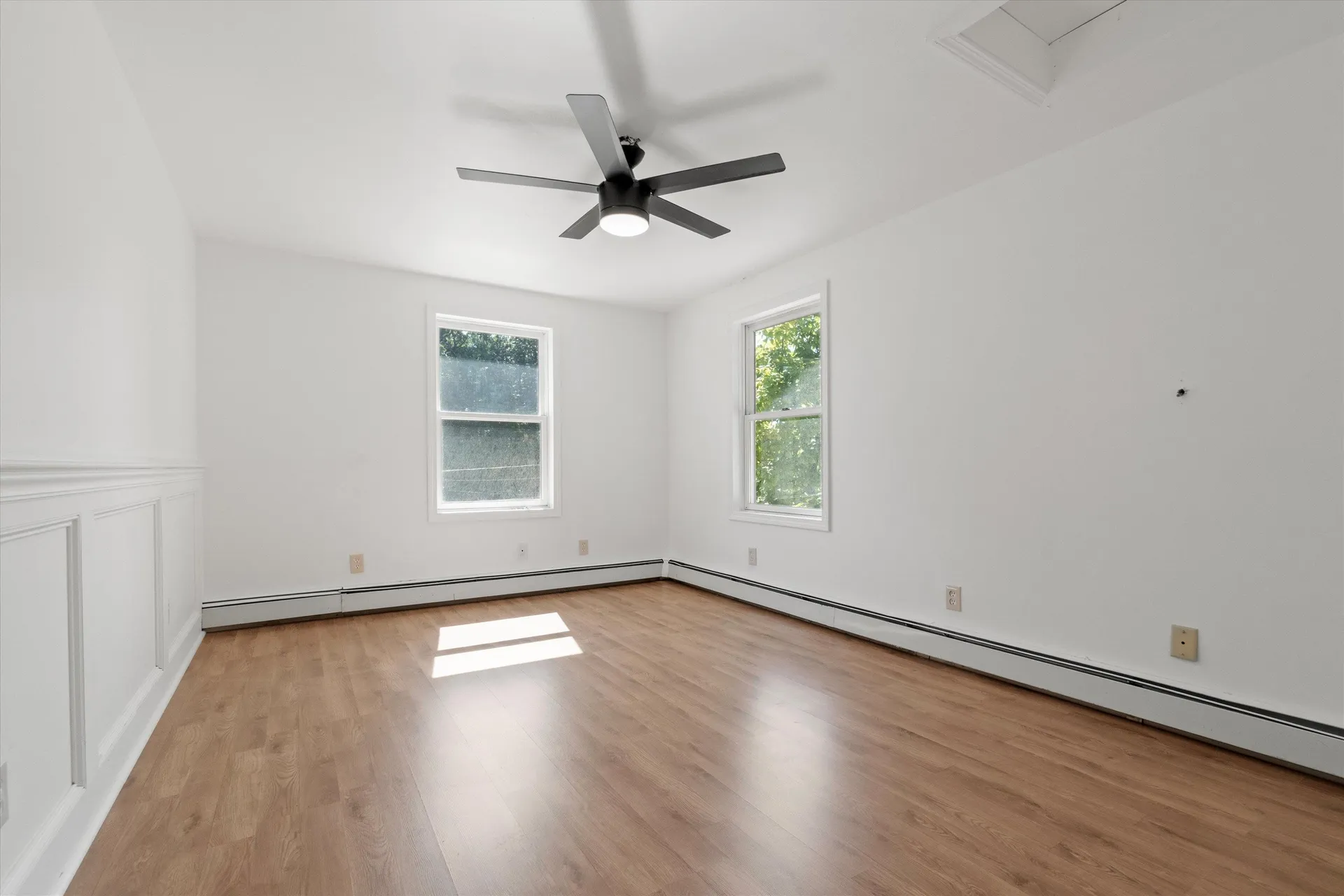 4 Nelson Street Nashua NH 03063