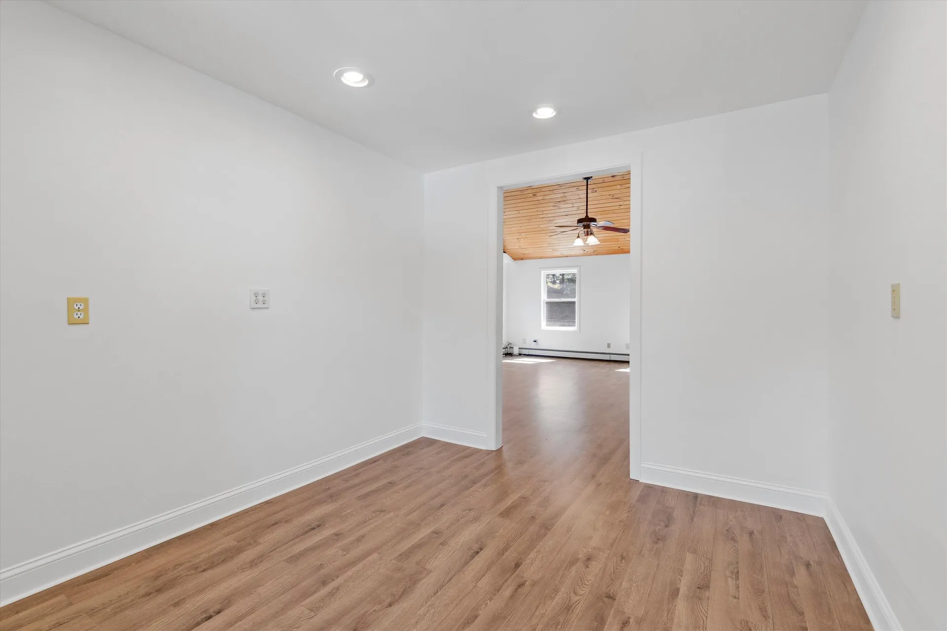 4 Nelson Street Nashua NH 03063