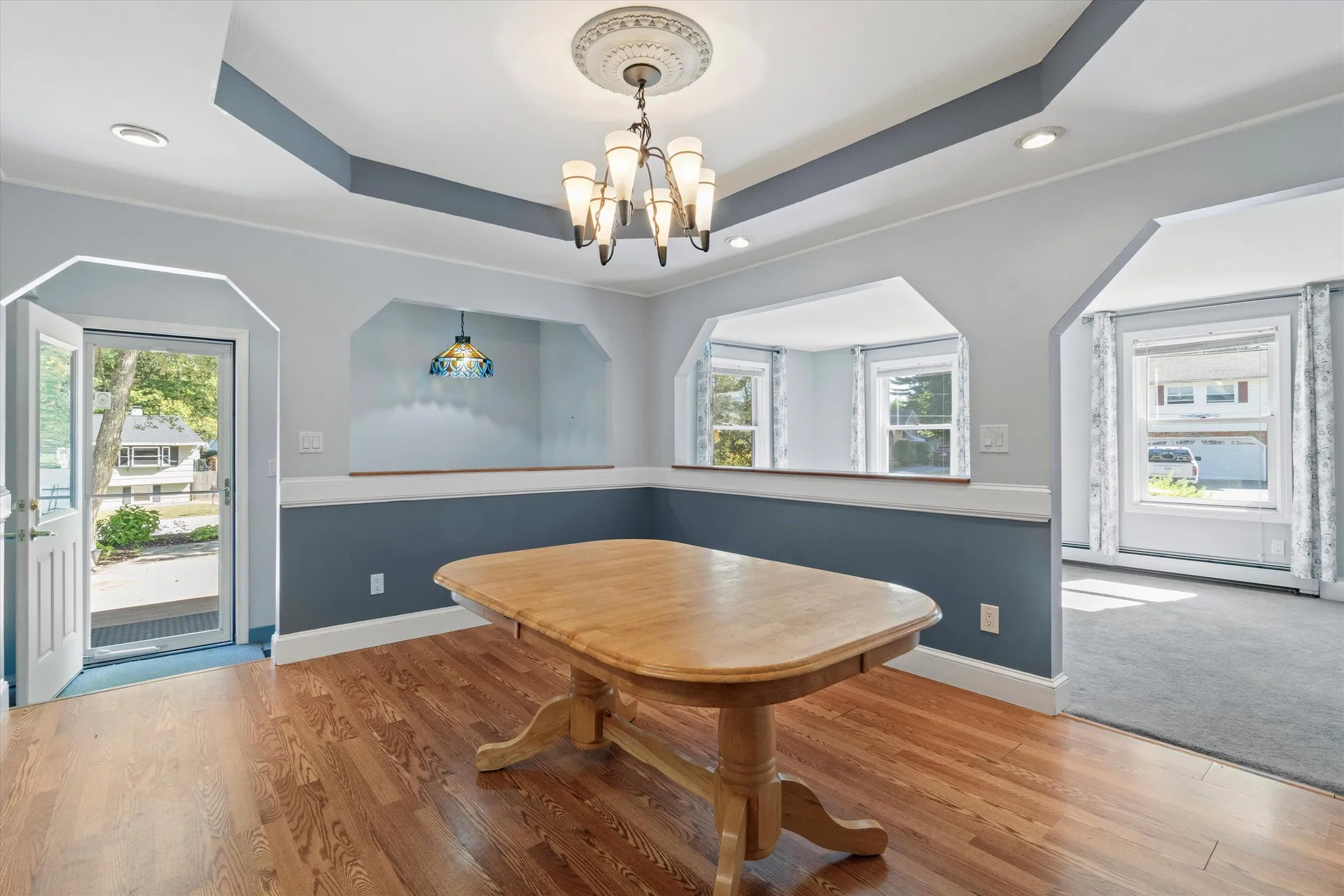 4 Nelson Street Nashua NH 03063