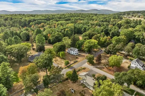 1420 Old North Main Street Laconia NH 03246