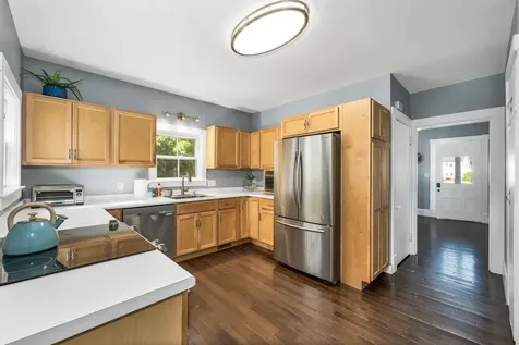 1420 Old North Main Street Laconia NH 03246