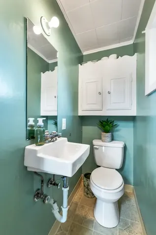 1420 Old North Main Street Laconia NH 03246