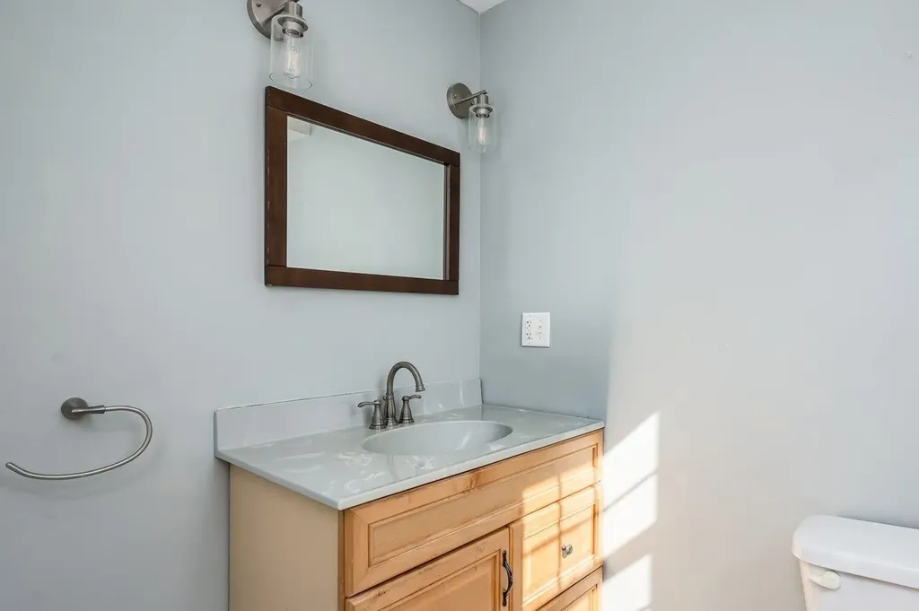 17-19 Dartmouth Street Exeter NH 03833