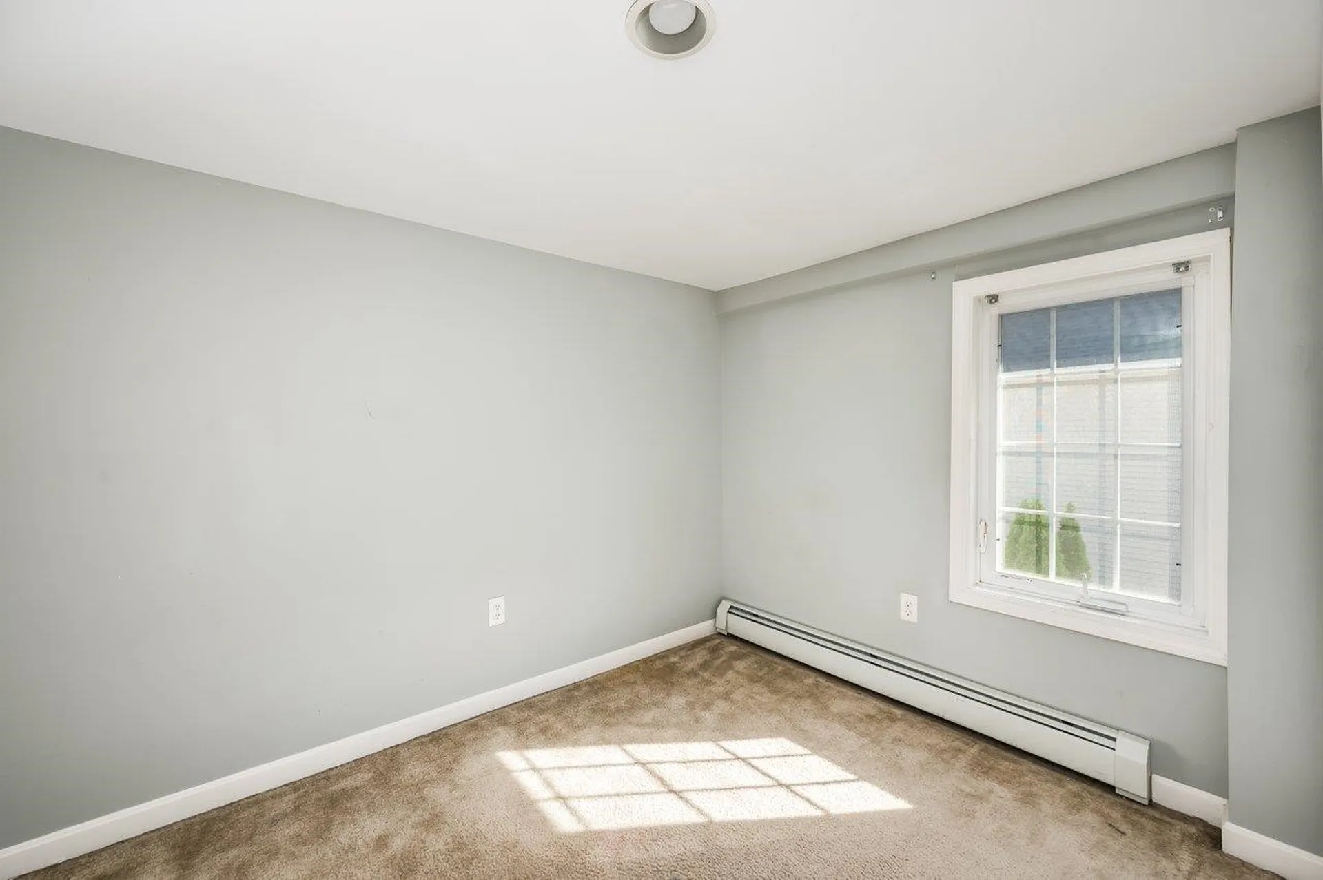 17-19 Dartmouth Street Exeter NH 03833