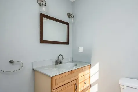 17-19 Dartmouth Street Exeter NH 03833