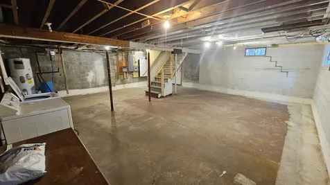 8365 Vt Route 30 Jamaica VT 05343