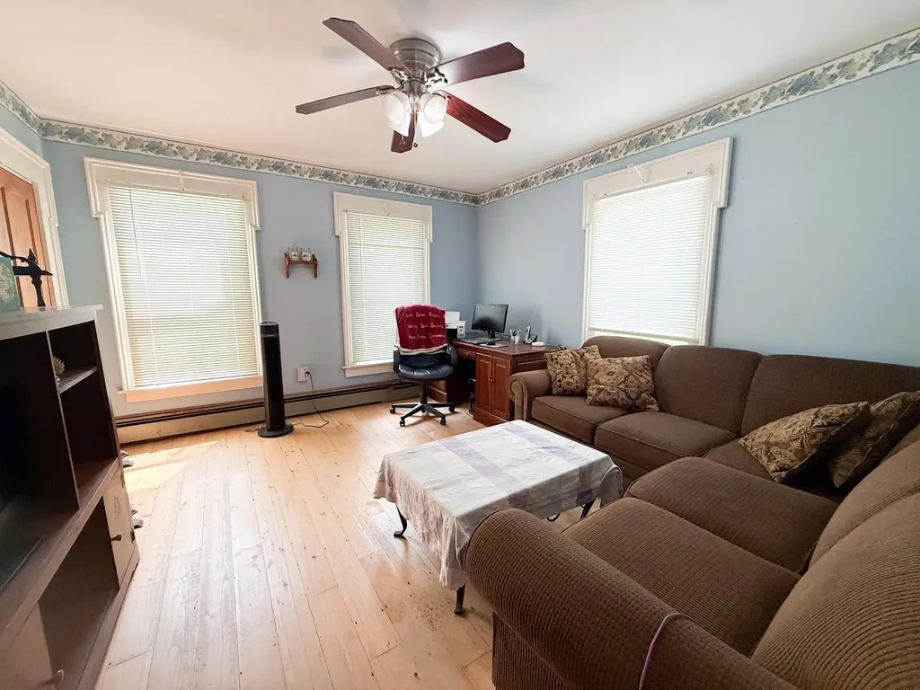 633 Brooklyn Road Mount Tabor VT 05739