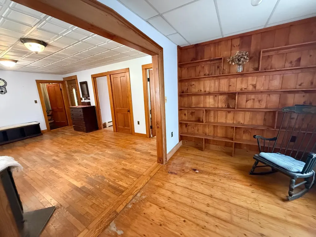 633 Brooklyn Road Mount Tabor VT 05739