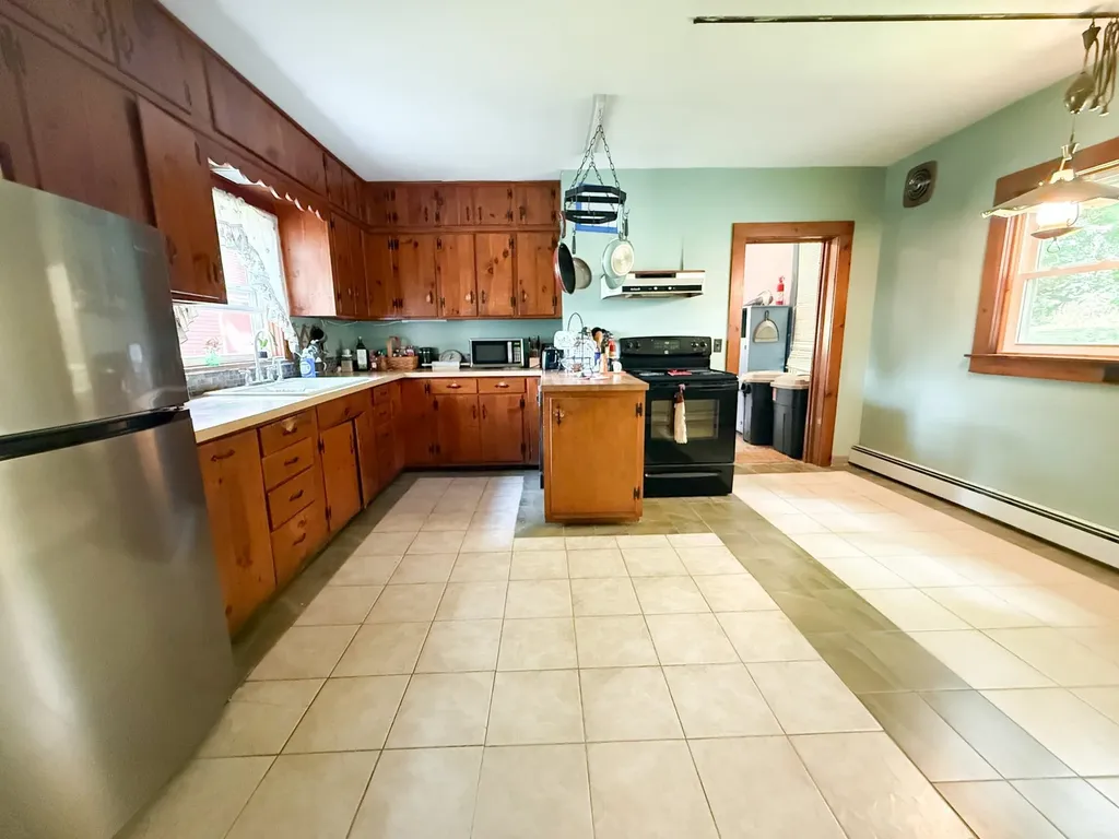 633 Brooklyn Road Mount Tabor VT 05739