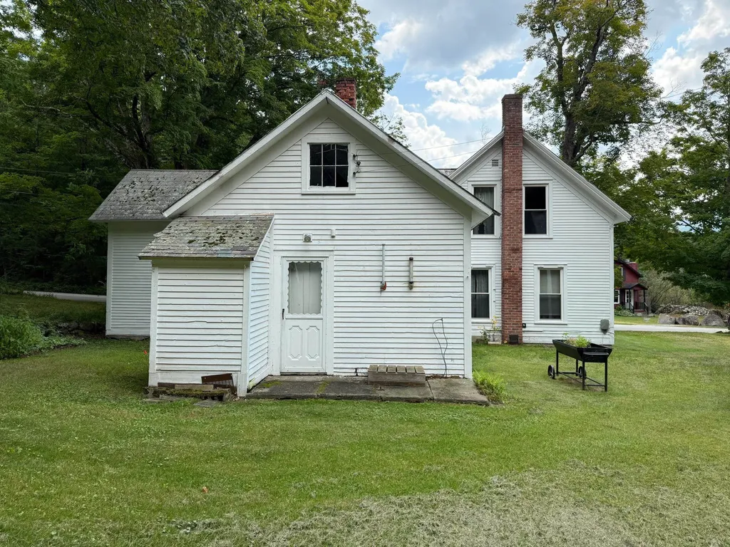 633 Brooklyn Road Mount Tabor VT 05739