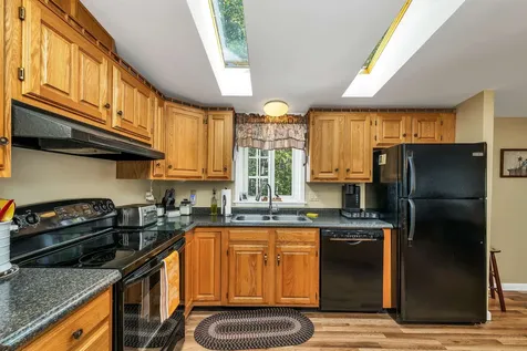 3 Santis Way Wolfeboro NH 03894