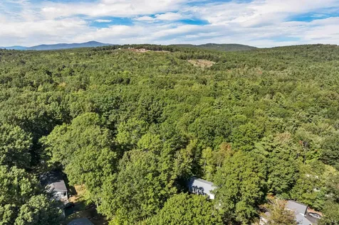 3 Santis Way Wolfeboro NH 03894