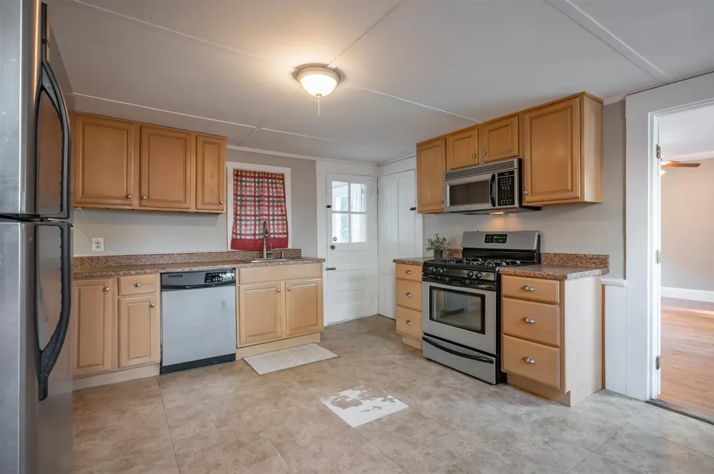 8 Tremont Street Concord NH 03301