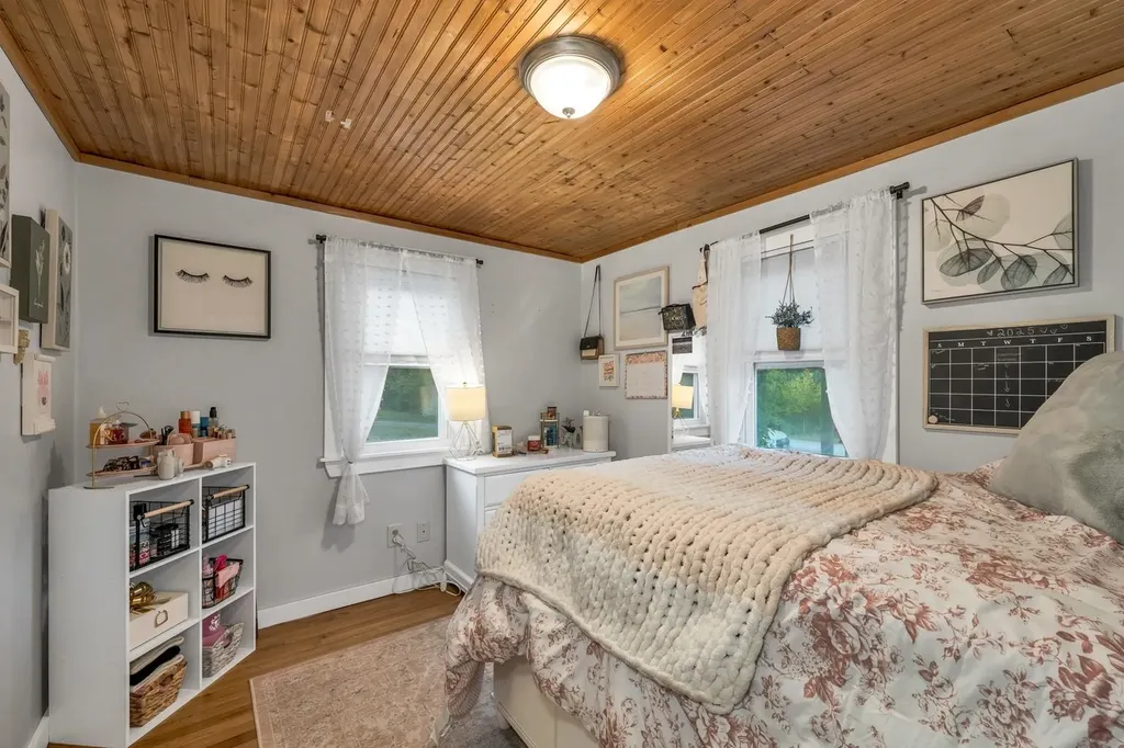 11 Old Lee Road Newfields NH 03856