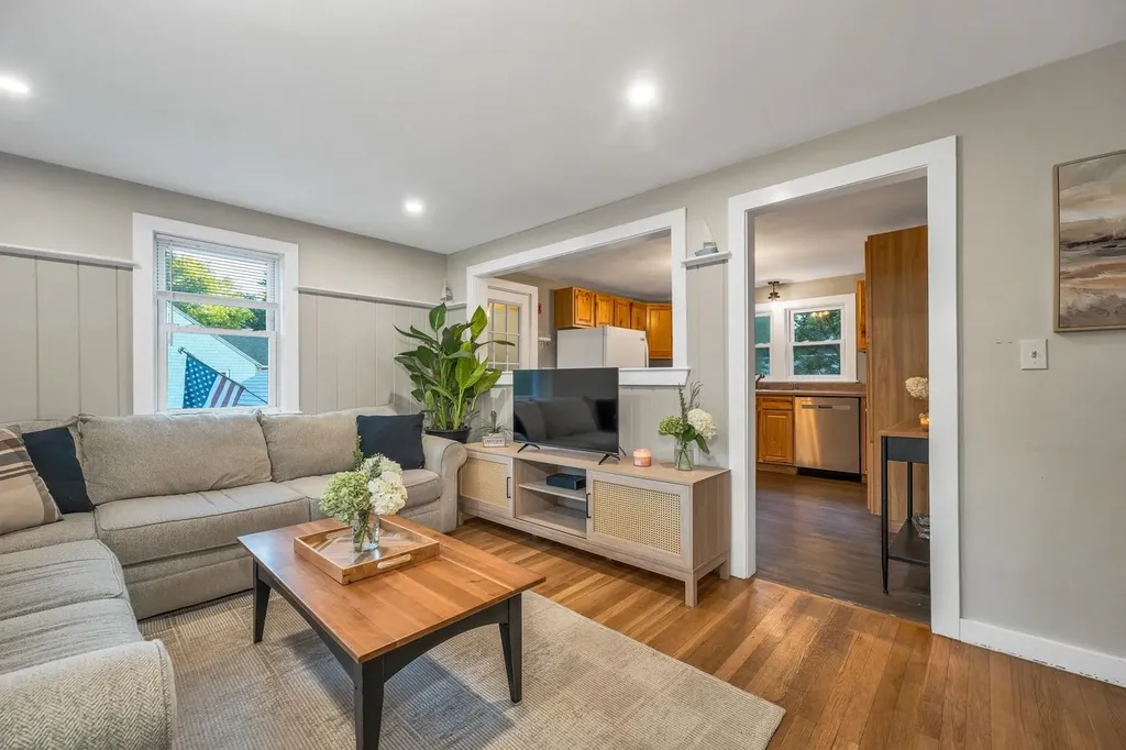 11 Old Lee Road Newfields NH 03856