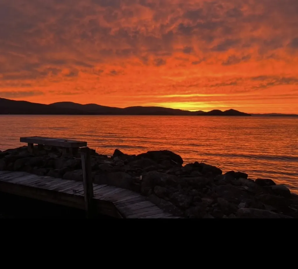 120 Big Barndoor Island Alton NH 03810