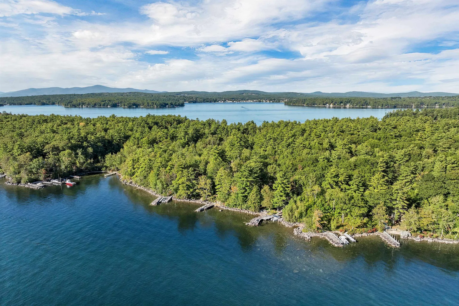 120 Big Barndoor Island Alton NH 03810