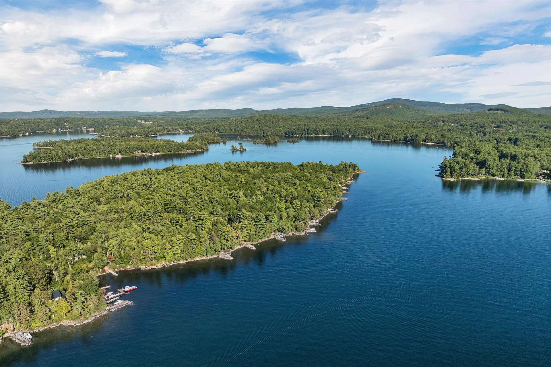 120 Big Barndoor Island Alton NH 03810