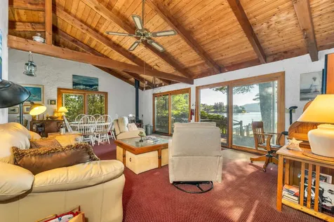 120 Big Barndoor Island Alton NH 03810