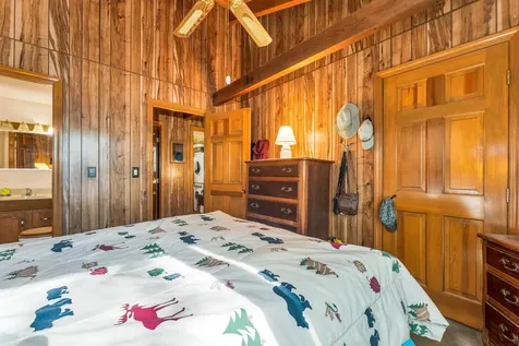 120 Big Barndoor Island Alton NH 03810