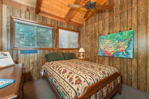 120 Big Barndoor Island Alton NH 03810